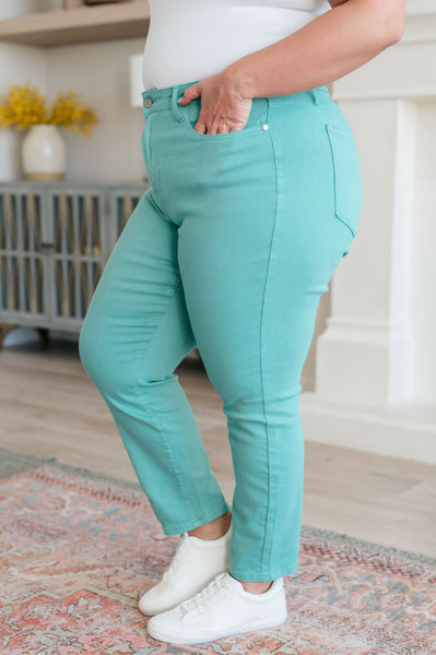 Bridgette High Rise Garment Dyed Judy Blue Slim Jeans in Aquamarine