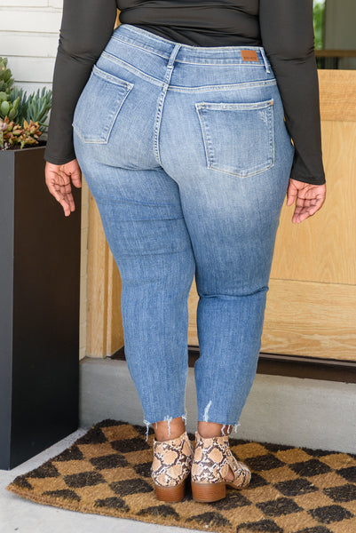 Kyla Destroyed Hi Waist Relaxed Fit Judy Blue Jeans