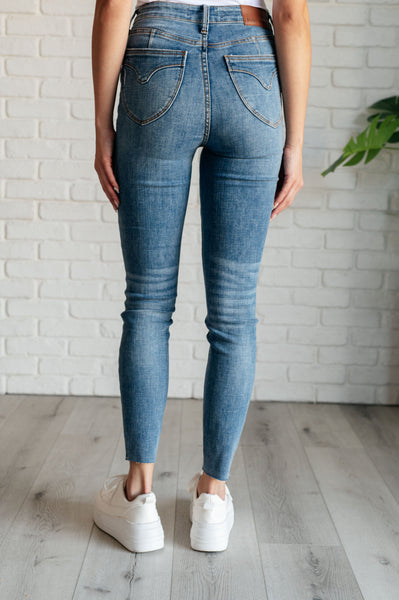 Nicole Tummy Control Skinny Judy Blue Jeans in Vintage Wash